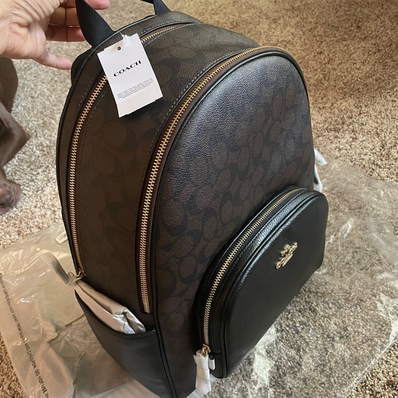 Large Court Backpack In Signature Canvas Black / Brown - Picture 3 of 15